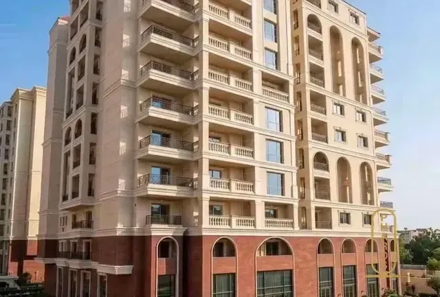 10% Down Payment & Up to 10 Years in Sawary — 1