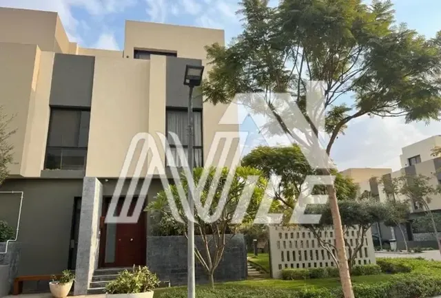 Fully Finished Townhouse Corner Attractive Price — 1