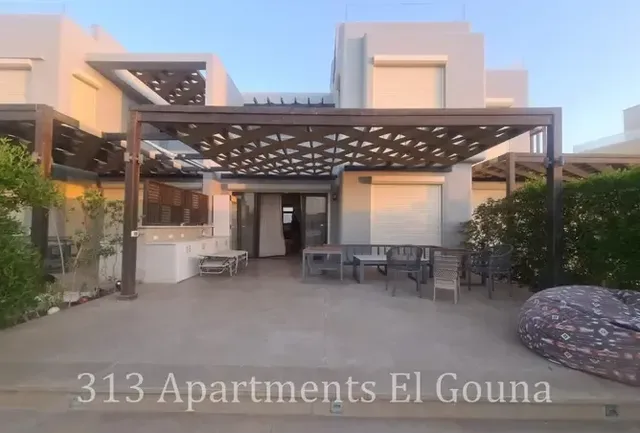 Tawila 3BR Townhouse on the Lagoon Long Term — 1