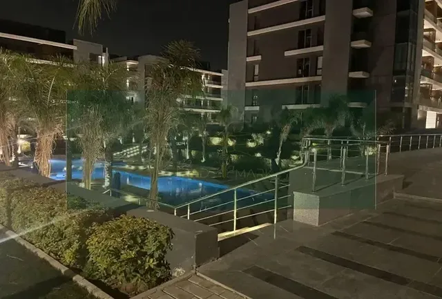 Under market apart 200m Delivered In El Patio Oro — 1