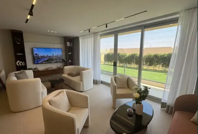 2Bed 95m in zayed prime location 10y installments — 1